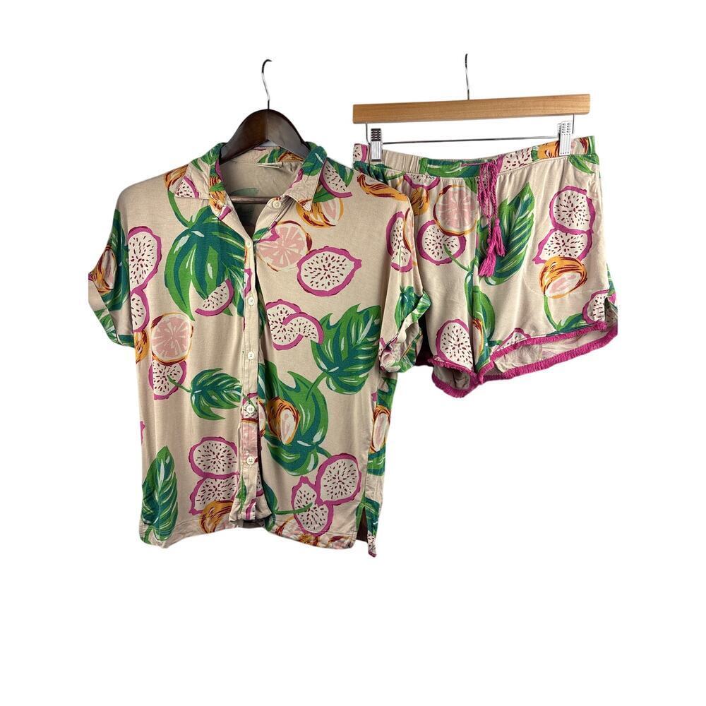 Women’s Soma Small Tan Fruit Patterned Sleep Set